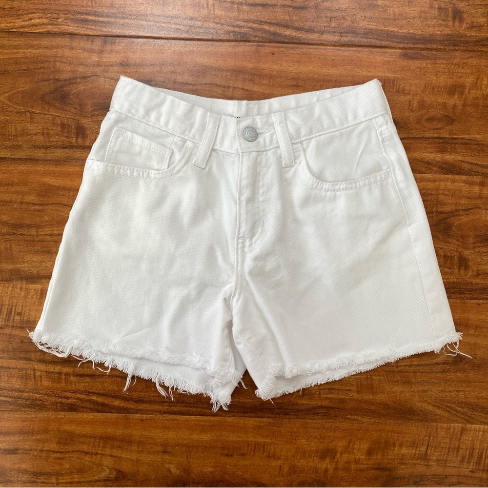 3/$25 Old Navy White High Rise Adjustable Waist Frayed Hem Jean Shorts Size 10